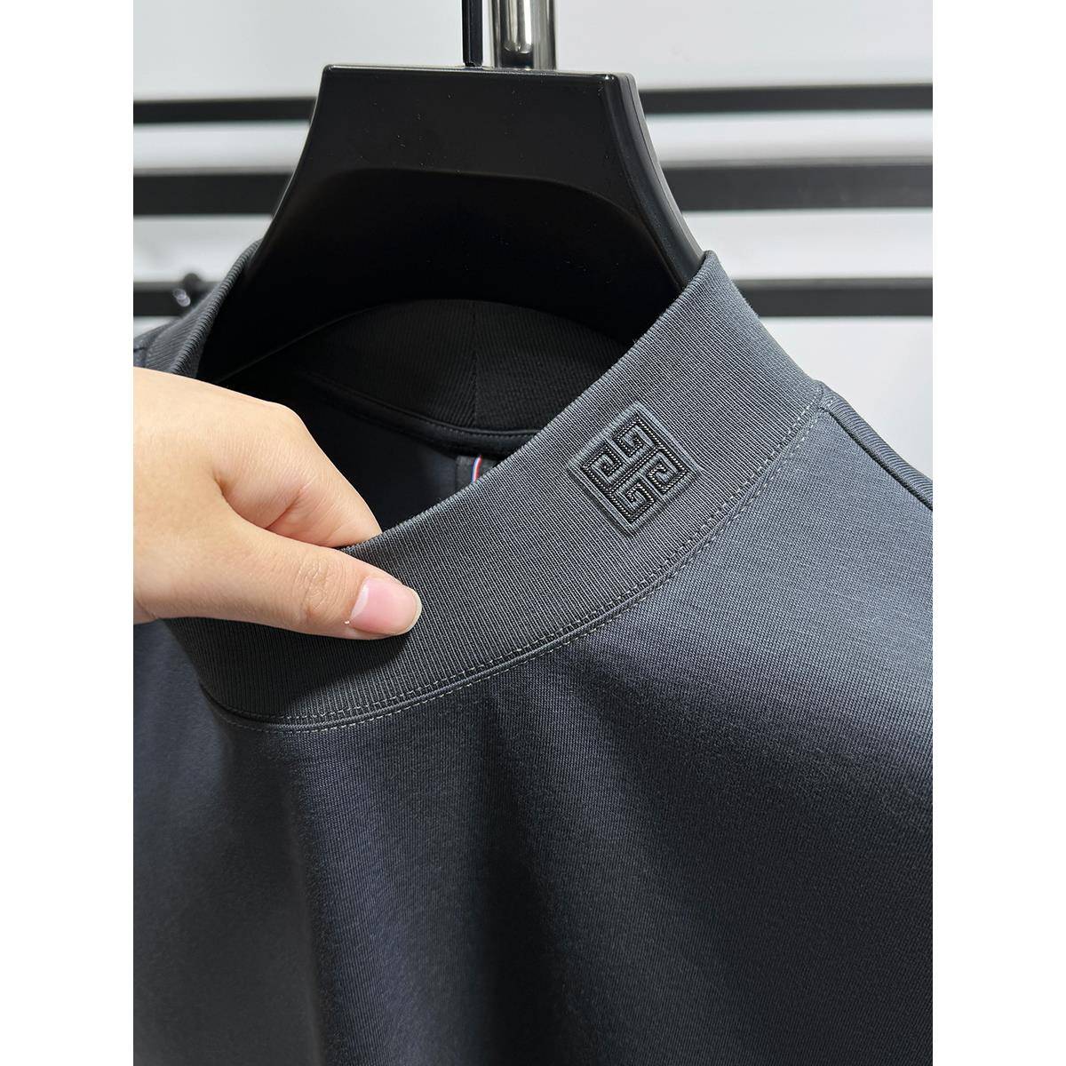 高档重磅长袖t恤男2025新款春秋季宽松休闲内搭圆领潮牌打底衫男