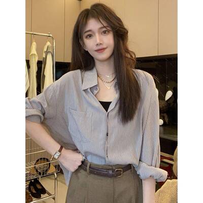 条纹衬衫女春秋2025新款覆古港味设计感宽松慵懒休闲长袖上衣外套