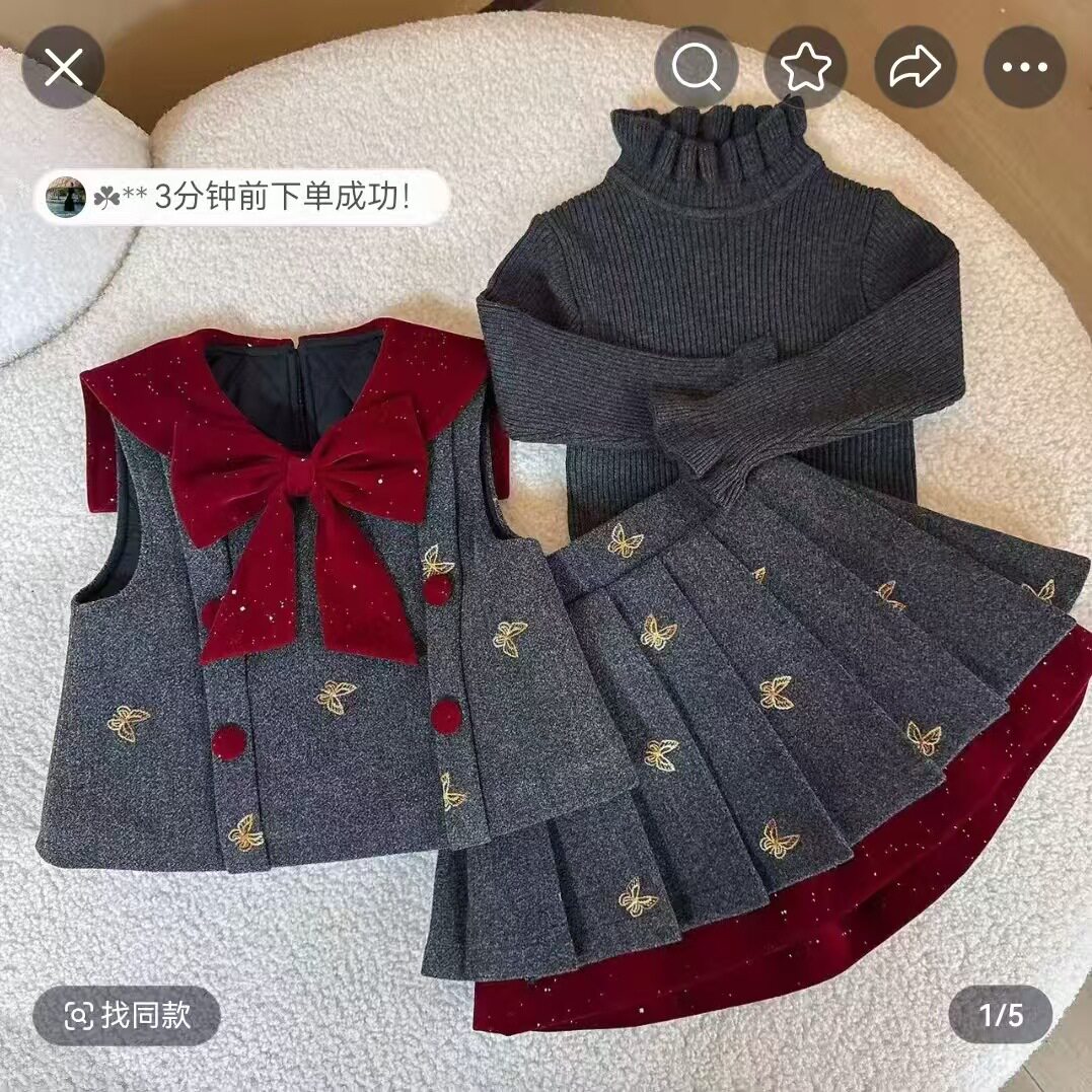 女童冬季加厚保暖三件套2026新款女孩蝴蝶结背心毛衣百褶裙两件套