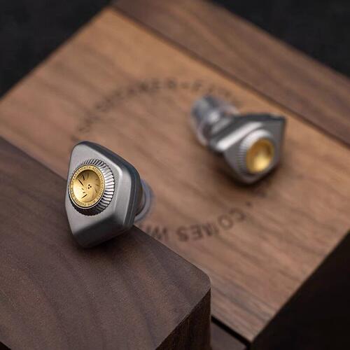 Faith acoustics E1000 钛金振膜特斯拉磁单动圈HiFi入耳式耳机