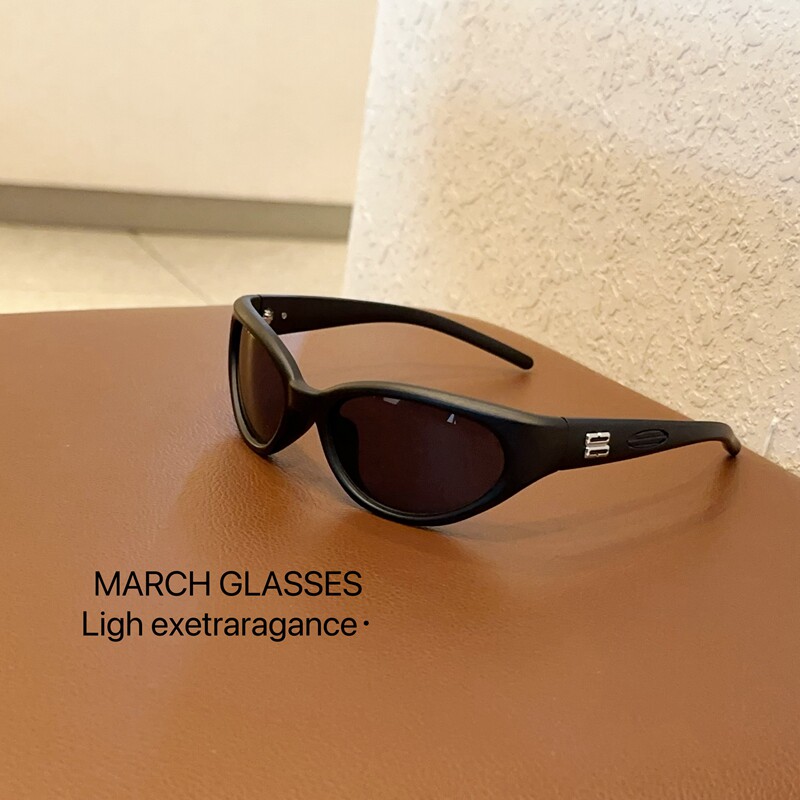 美式复古gm墨镜女款2024新款高级感猫眼窄框太阳眼镜y2k防紫外线