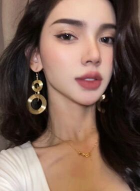 小众设计高级感金属亮片圈圈耳环女轻奢时尚百搭2025新款潮流耳环