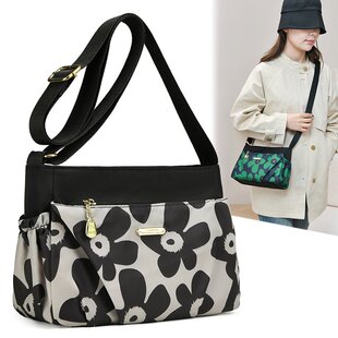 中年女士妈妈轻便大容量尼龙布休闲印花单肩包通勤旅行斜挎小背包