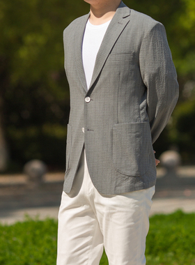 春夏新品浅灰色大肚腩休闲单西可机洗泡泡纱四面弹包边大码西装男