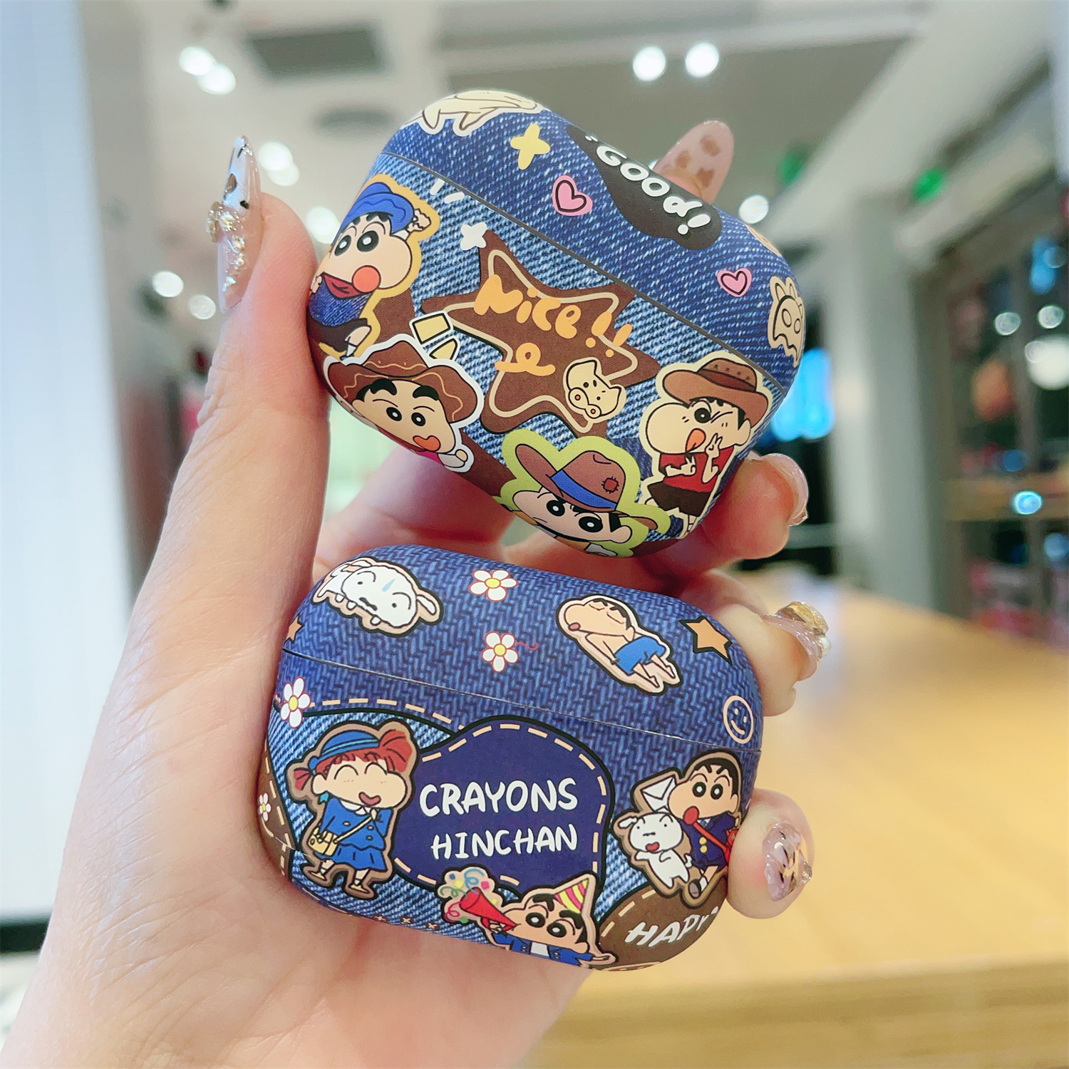 牛仔蜡笔小新适用AirPodspro2情侣苹果耳机保护套AirPods3卡通airpods4代耳机套Pro二代无线磨砂软壳新款四代