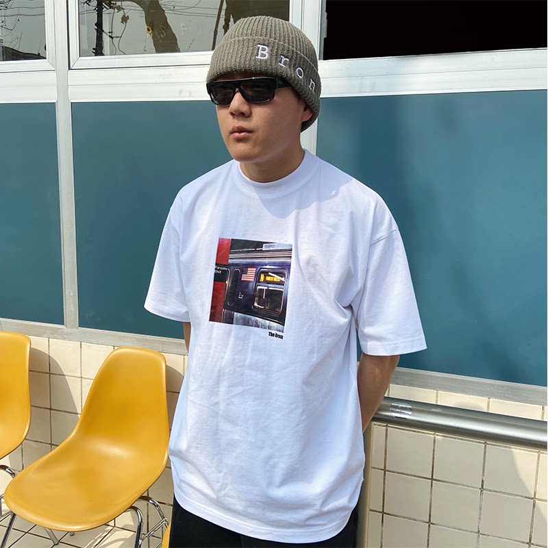美式街头嘻哈滑板印花短袖T恤