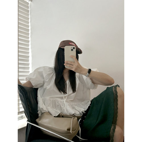 鬼鬼家正品韩代东大门夏 甜美减龄超好看的荷叶边泡泡袖衬衫上衣