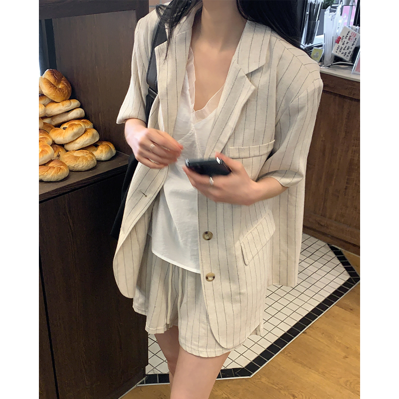 鬼鬼家正品韩代东大门 girl翻领条纹系扣短袖西装抽绳松紧腰短裤