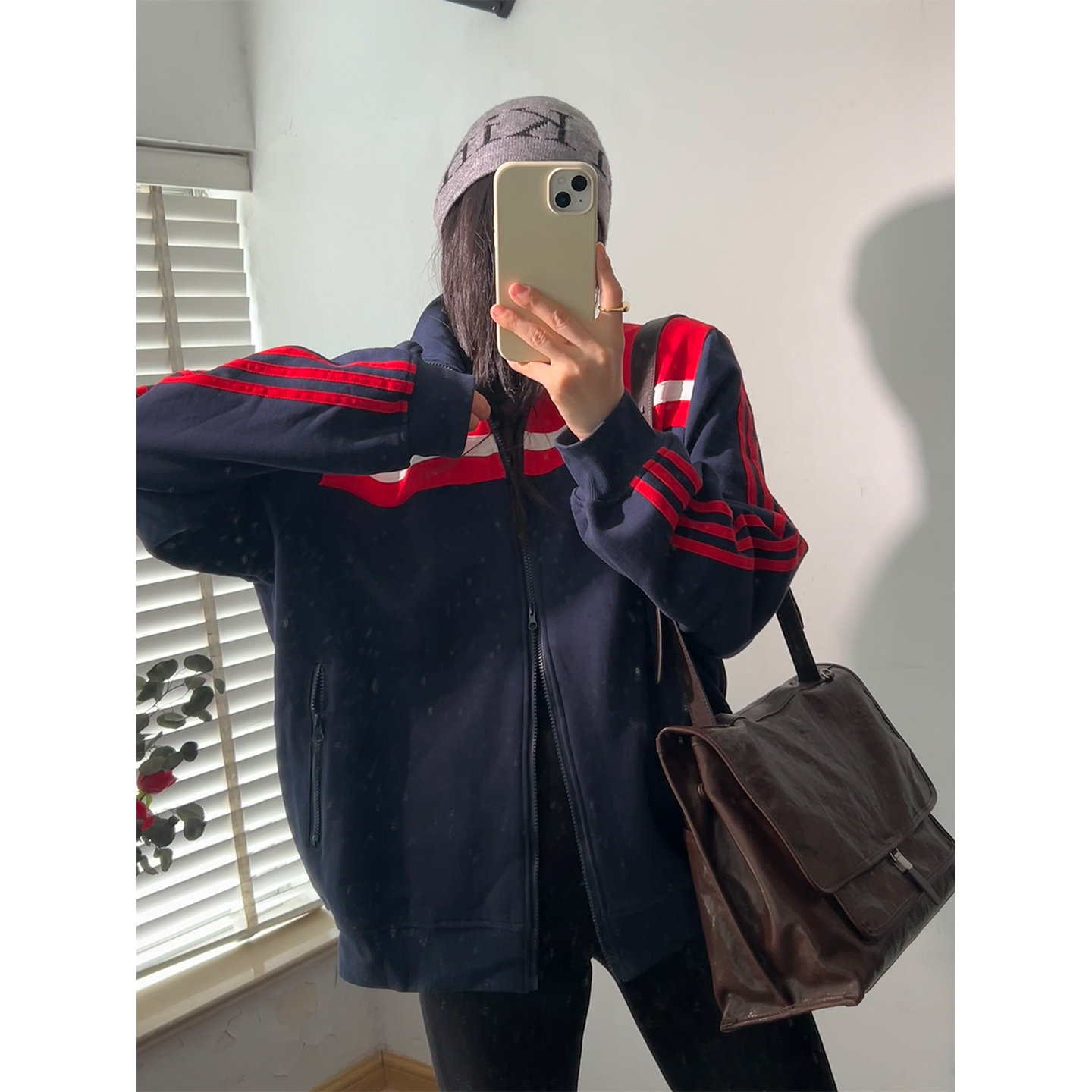 鬼鬼家正品韩代东大门 运动风藏青色拼红边条双拉链加绒卫衣外套