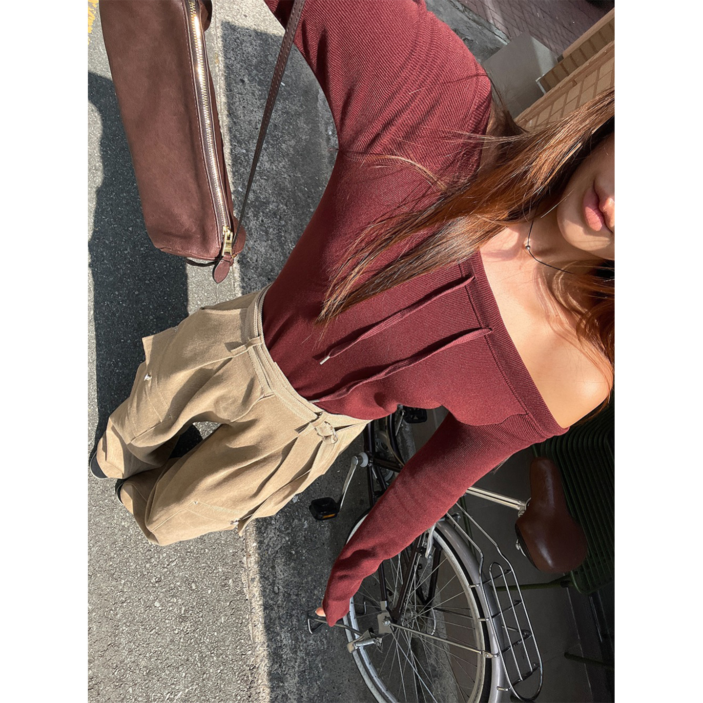 鬼鬼家正品韩代东大门秋冬 设计感抽绳一字领露肩修身显瘦长袖T恤