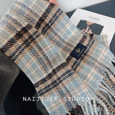 高级感羊毛混纺格纹柔软围巾