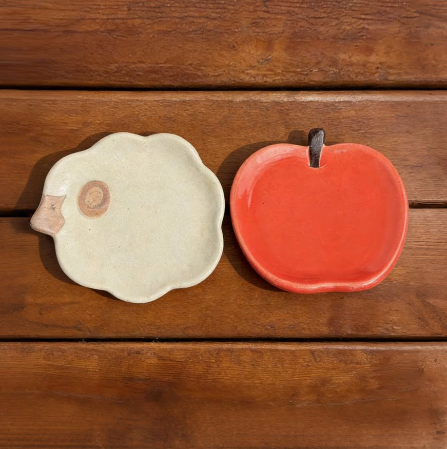 日本进口小巧可爱动物绵羊小盘苹果点心盘美浓烧陶瓷餐具创意碟皿