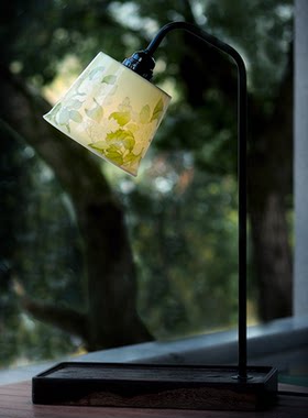 暮窗集手绘陶瓷薄胎灯罩｜大漆顶盖工艺｜实木随形底座台灯武才人