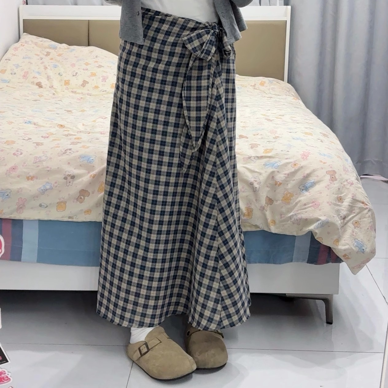 夏季高腰设计感蓝灰格子半身裙胖mm遮胯显高显瘦不规则a字长裙女