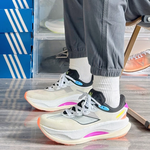 LiNing李宁飞电䨻科技 赤兔男女运动跑步鞋软底减震回弹 不涂码