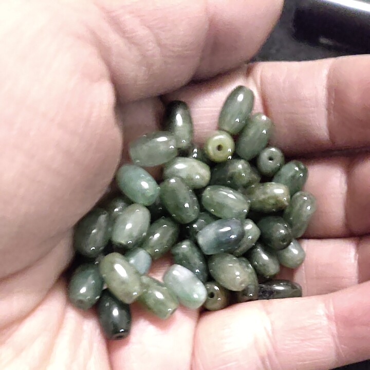 天然翡翠散珠a货油青米珠转运珠DIY项链手链玉珠子6X9mm