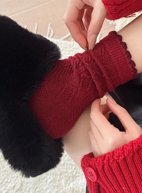 用温柔拥抱这个世界 2025冬季新款本命年可爱红色中筒袜子女DF