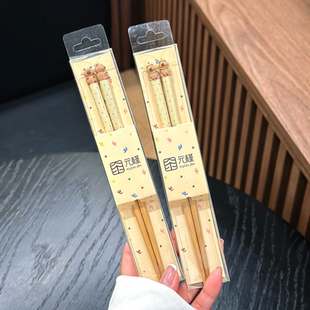 卡通可爱水豚家用高山楠竹筷子独立彩盒包装筷子安全无毒坚固耐用