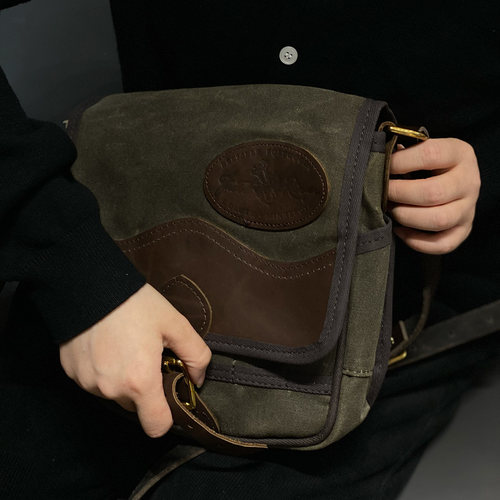 美国FrostRiver油蜡包斜挎包