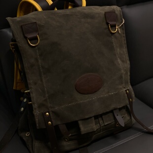 ROYALE ISLE 复古油蜡涂蜡布双肩背包732 River 美国Frost