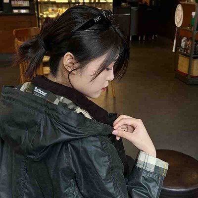 BARBOUR巴伯尔可脱卸帽子风帽