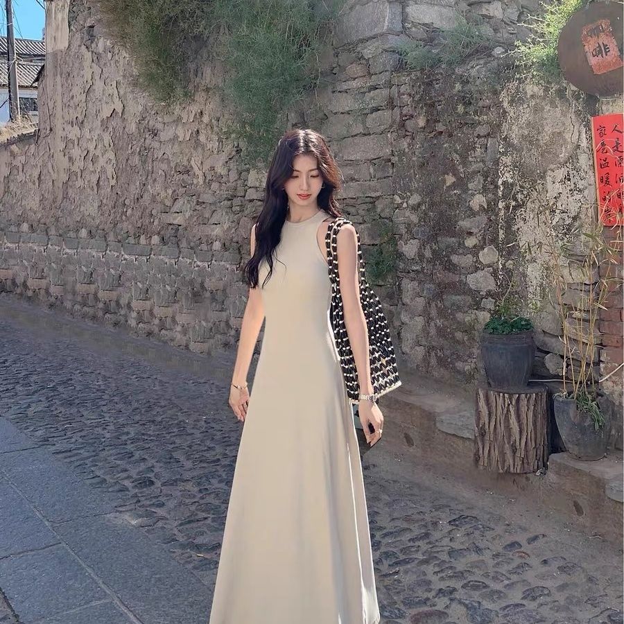 法式小众针织背心裙女2025夏新款修身气质无袖连衣裙A字收腰长裙