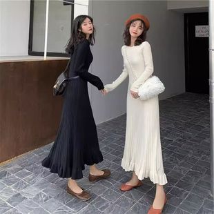 茶歇法式后妈连衣裙子女秋冬新款过膝打底内搭配大衣针织毛衣长裙