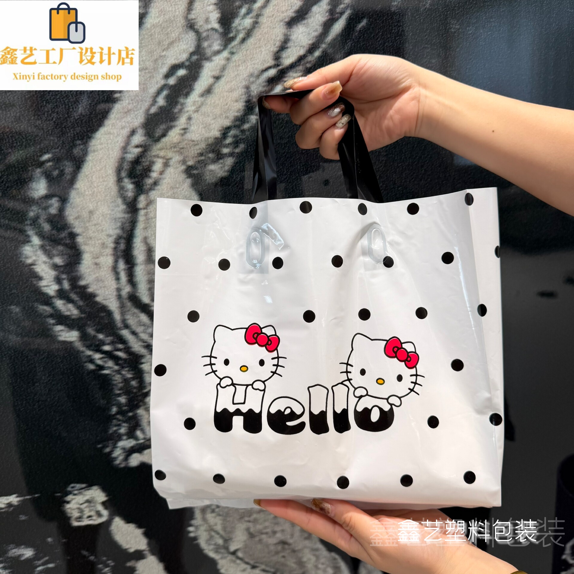 新款卡通猫咪ins风加厚塑料袋服装店包装袋礼品袋童装女装手提袋