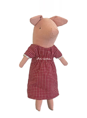 安晚  小猪玩偶配衣服 格子裙迷你猪 婴儿安抚玩偶可啃咬2025新款