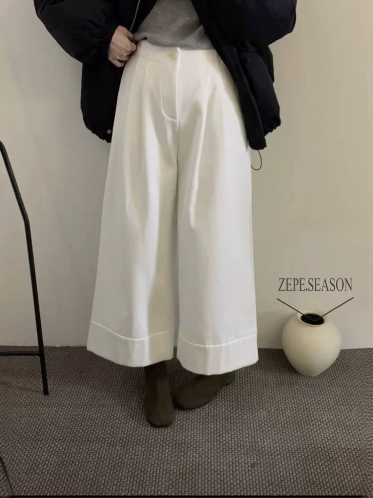 白色阔腿遮胯显瘦九分牛仔裤