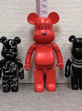 大型彩绘卡通暴力熊商场美陈雕塑