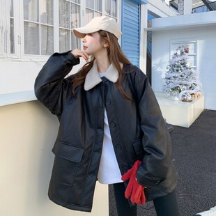 官网女装夏易菲黑色酷飒风高级感PU皮羽绒服女2026冬新款羊羔毛翻