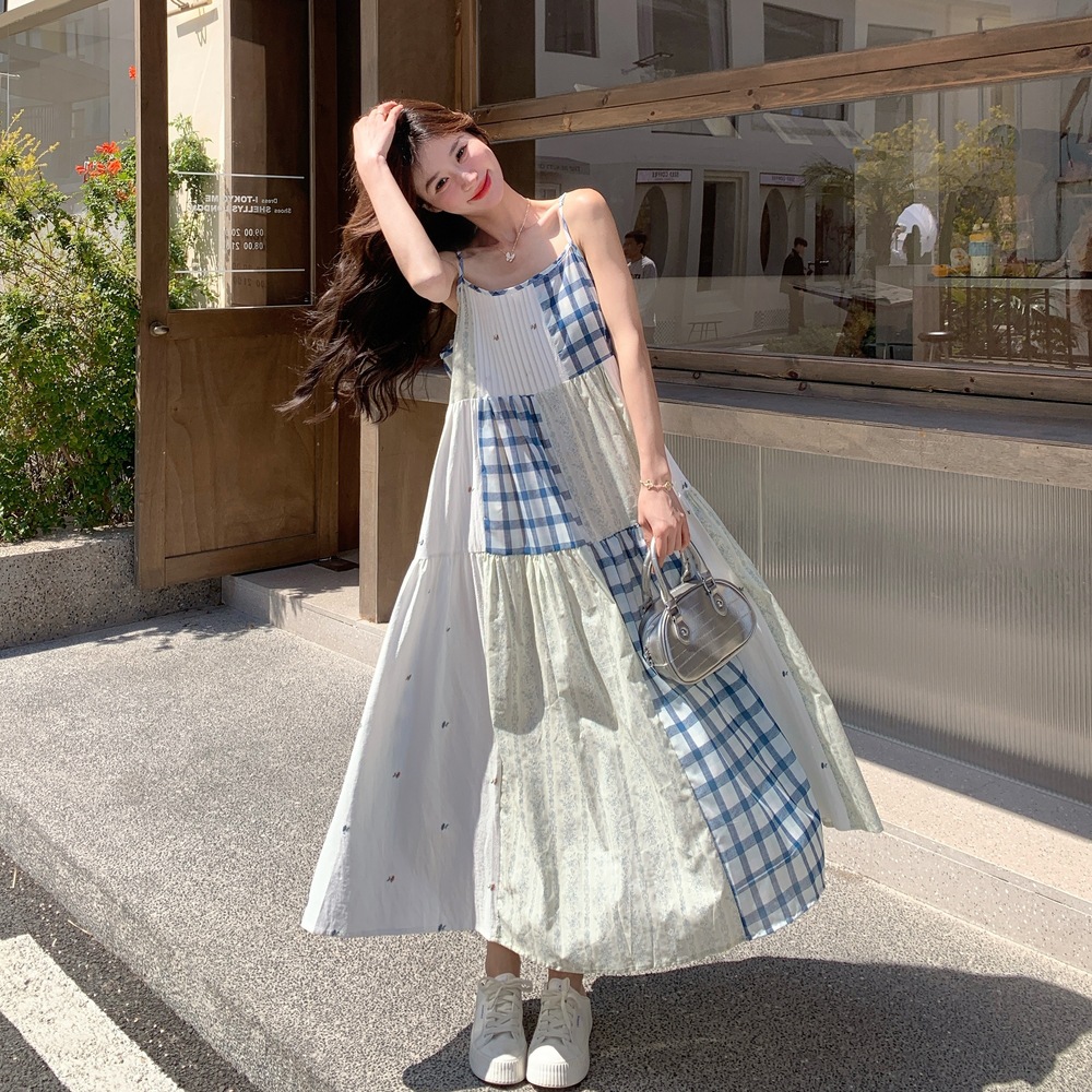 官网女装夏易菲实拍拼接吊带连衣裙女2025春夏新款修身显高休闲格