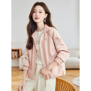 官网女装夏易菲中性风时尚休闲短款风衣女2026秋新款长袖连帽百搭