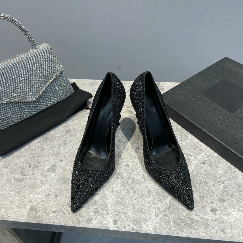杨树林尖头浅口黑色满钻字母高跟鞋女气质高级感真皮绝美大码婚鞋