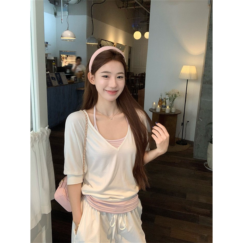 白色V领短袖t恤女2026新款夏季穿搭新款宽松休闲罩衫中袖漂亮上衣