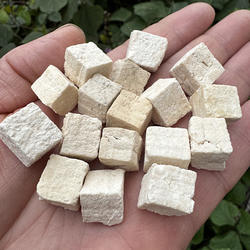 金寨茯苓丁大别山野生林下泡茶老茯苓土茯苓块健康无硫小方丁250g