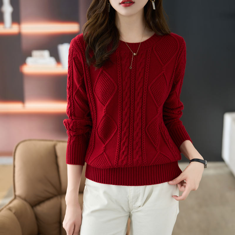 秋冬新款绞花羊毛衫女宽松打底衫