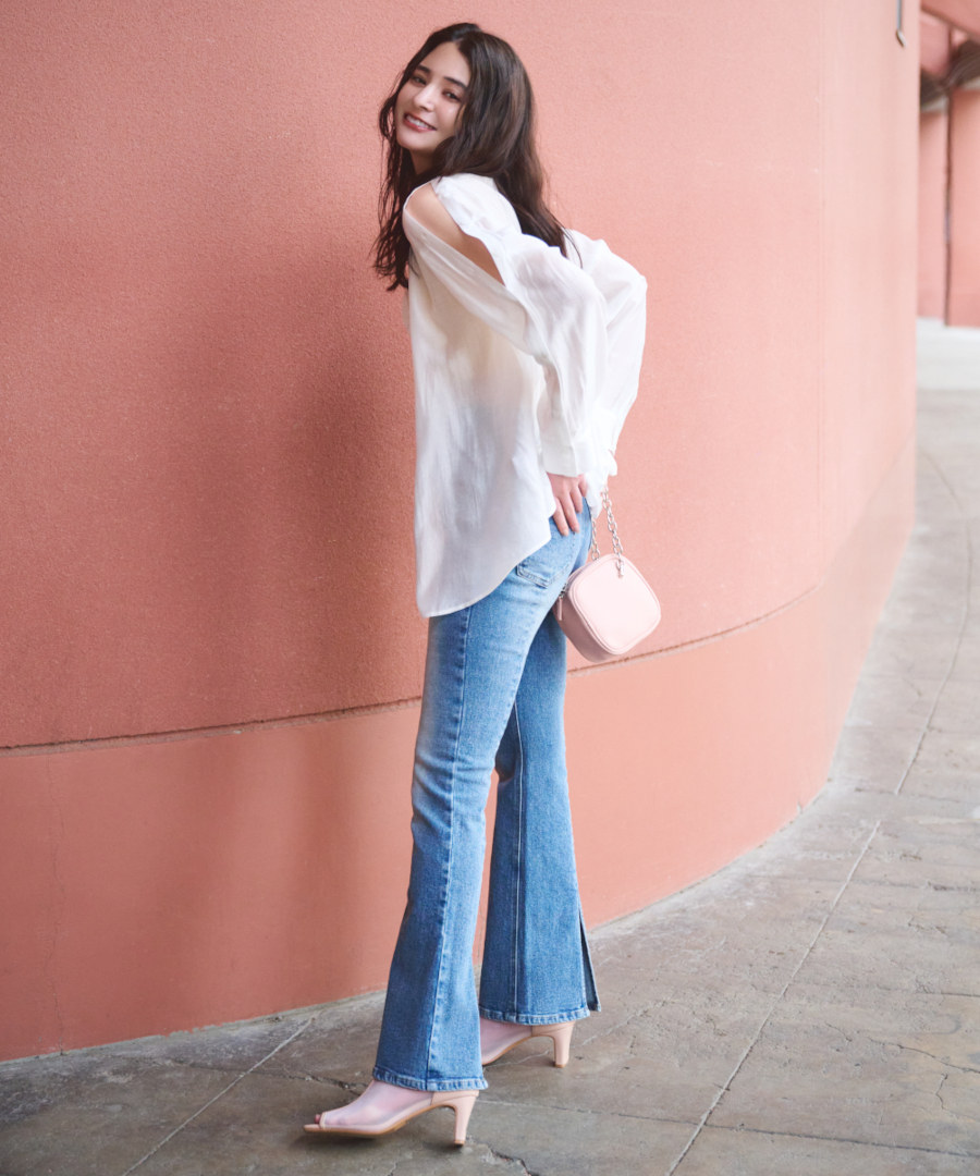 lillian 日单高腰牛仔裤水洗做旧复古美腿效果出众微喇叭开叉