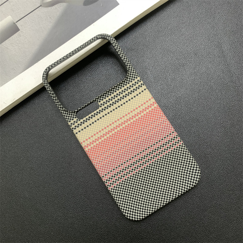 新款半包碳纤维纹适用于小米17promax手机壳高级感Xiaomi17Pro情侣时尚小米15Pro轻薄散热小米14防摔磨砂13