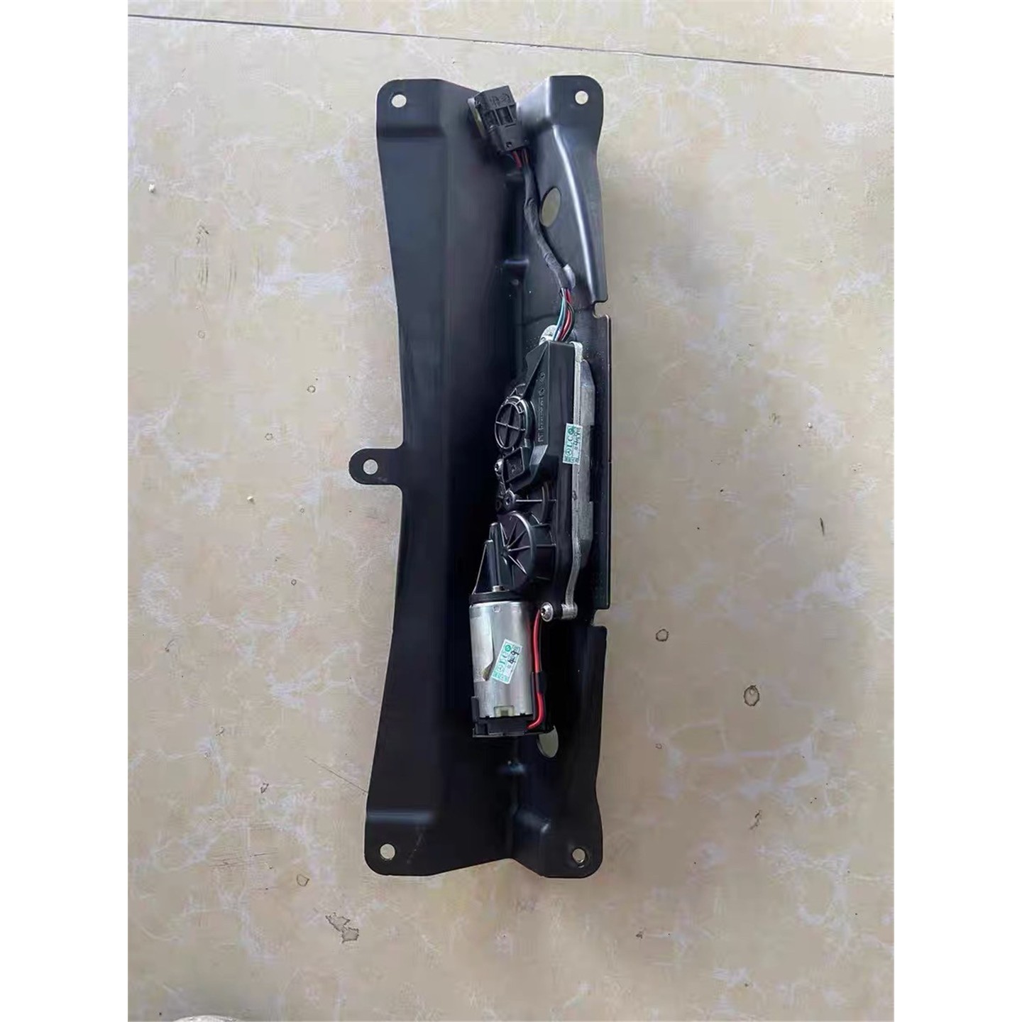 适用宝马X5 E70后备箱锁块 尾门锁机 行李箱盖自吸马达 尾盖 电机