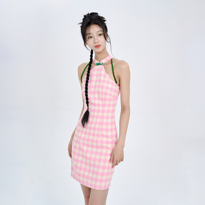 新中式粉格子短款旗袍裙