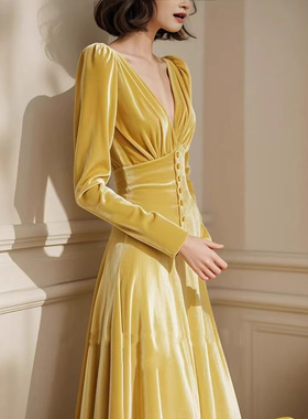 秋冬黄色v领丝绒连衣裙富家千金高级感气质收腰御姐风情万种裙