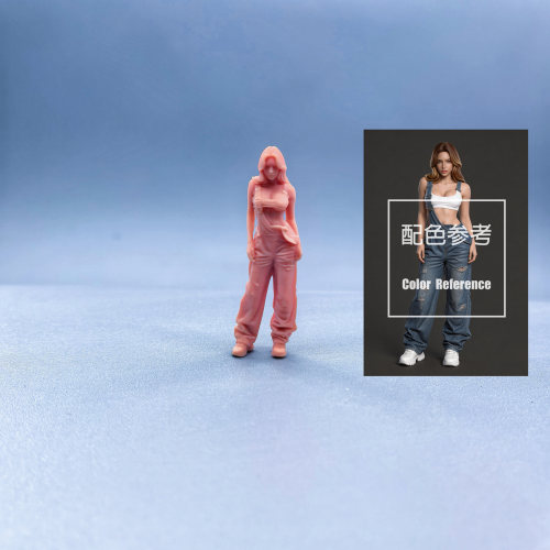 【嗯哼模型】现货1:64人偶1:43微缩白模 背带裤性感美女 W631