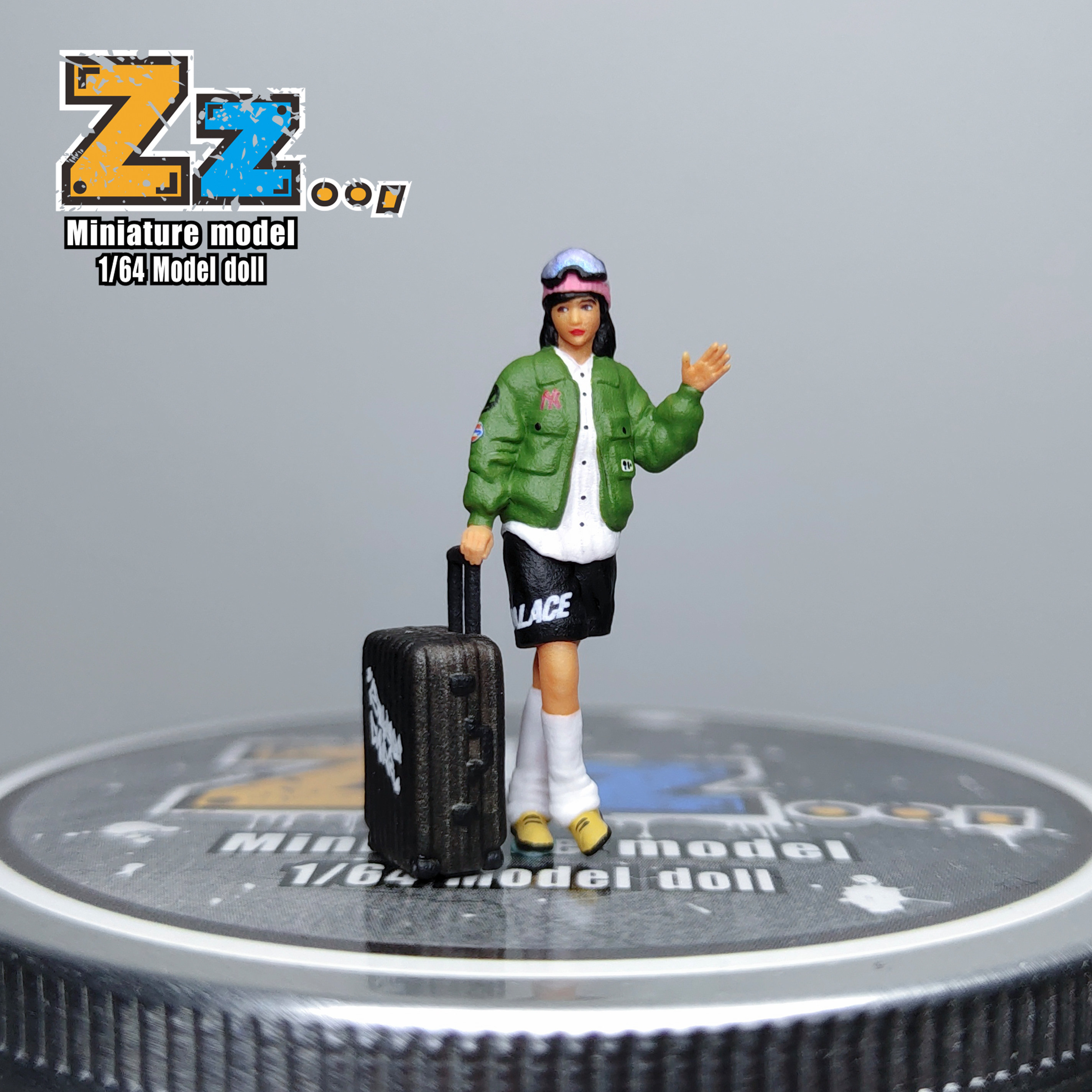 Zz studio 1/64人偶 运动夹克女孩行李箱写实系列预购