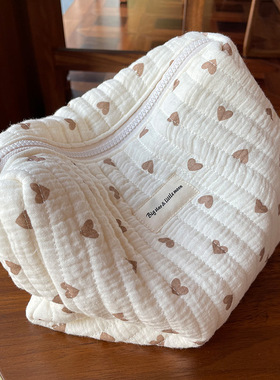 美摘爱心小熊樱桃图案大容量化妆包少女心多功能护肤品大号收纳袋