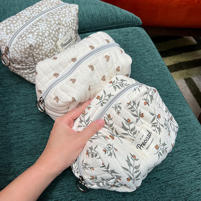 美摘化妆包少女可爱印花收纳袋