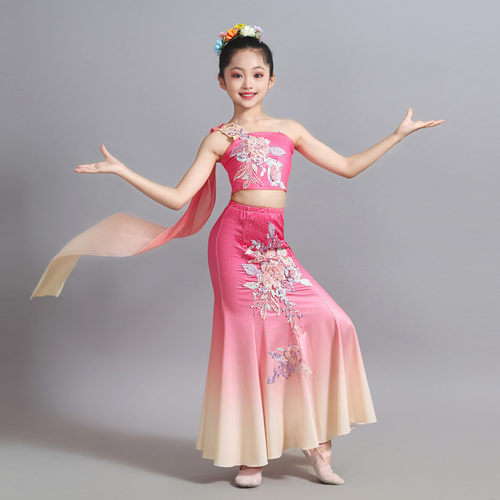 新款儿童傣族舞蹈演出服