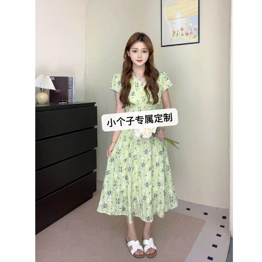 小个子定制气质法式V领薄荷花园绿色碎花连衣裙温柔修身显瘦长裙
