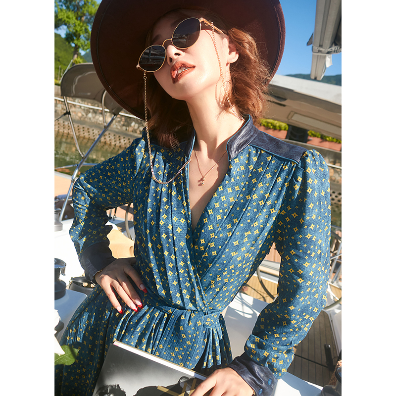 法式连衣裙乔其纱浪漫星空复古